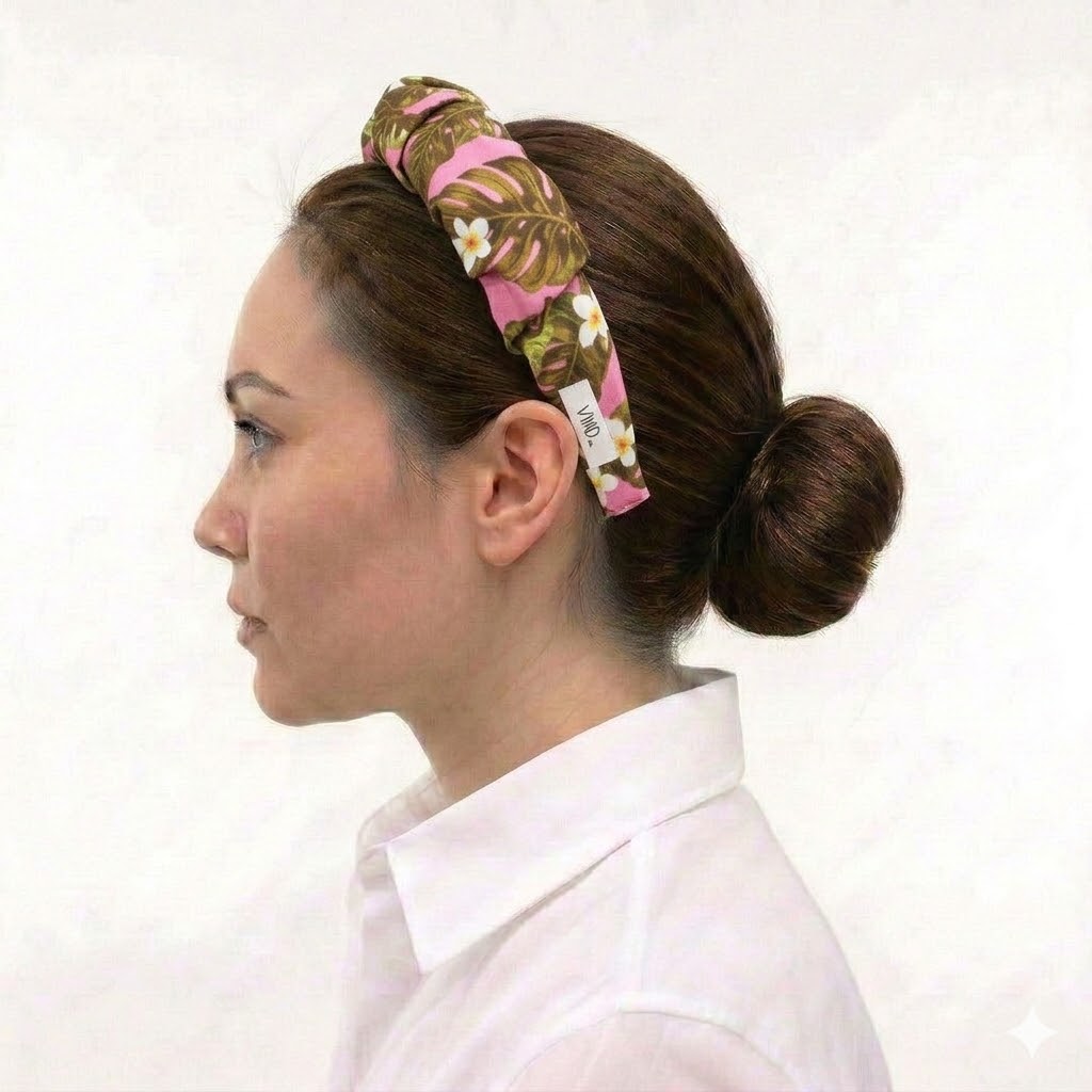 INGRID satin headband με tropical leaves print σε magenta, olive και cacao αποχρώσεις. Χειροποίητη statement στέκα μαλλιών.
