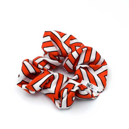 CORA_ORANGE: Εμπριμέ λαστιχάκι μαλλιών scrunchie, σατεν