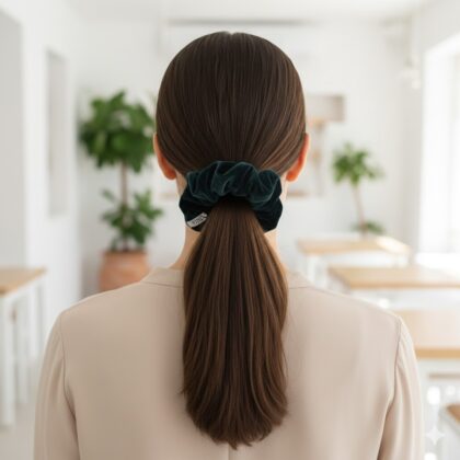 GREEN: Χειροποίητο Λαστιχάκι μαλλιών, scrunchie, βελούδο