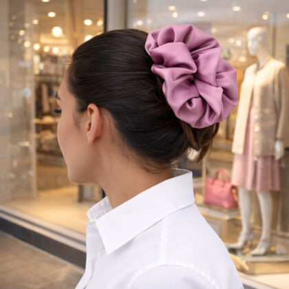 LILAC: Klammer, με μονόχρωμο σατεν ύφασμα