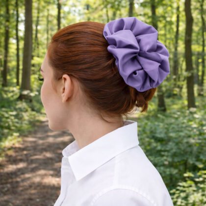 PURPLE: Klammer, με μονόχρωμο σατεν ύφασμα